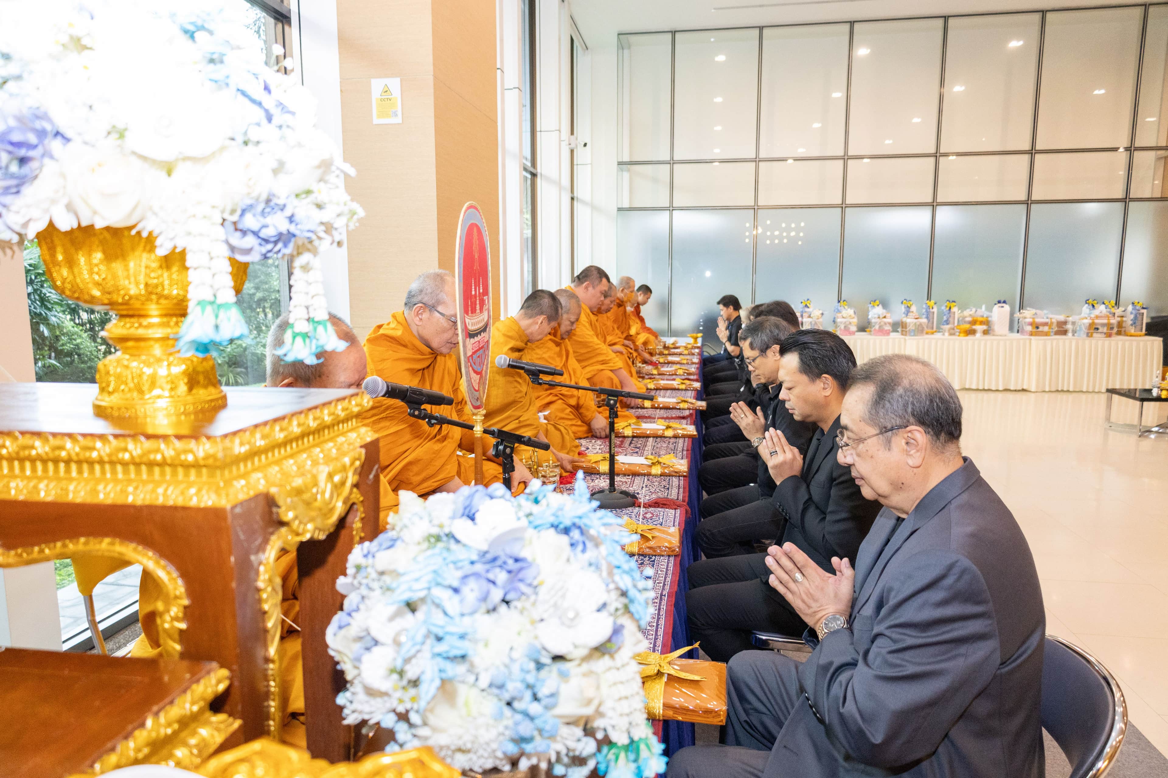 ธ สถิตในดวงใจตราบนิจนิรันดร์ น้อมรำลึกในพระมหากรุณาธิคุณ BAM จัดพิธีบำเพ็ญกุศล “ในวาระครบรอบ 100 วัน (สตมวาร) แห่งการสวรรคต ”อุทิศถวายเป็นพระราชกุศลแด่ “สมเด็จพระบรมราชชนนีพันปีหลวง”